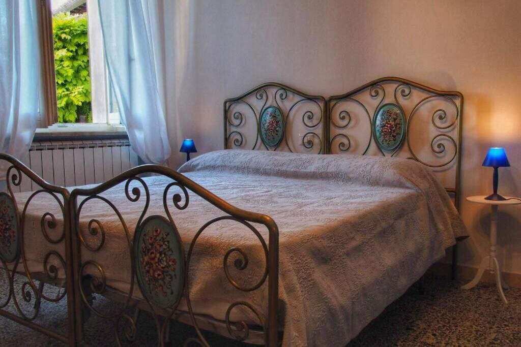 L'Angolo Di Zia Anna Montefalco Εξωτερικό φωτογραφία